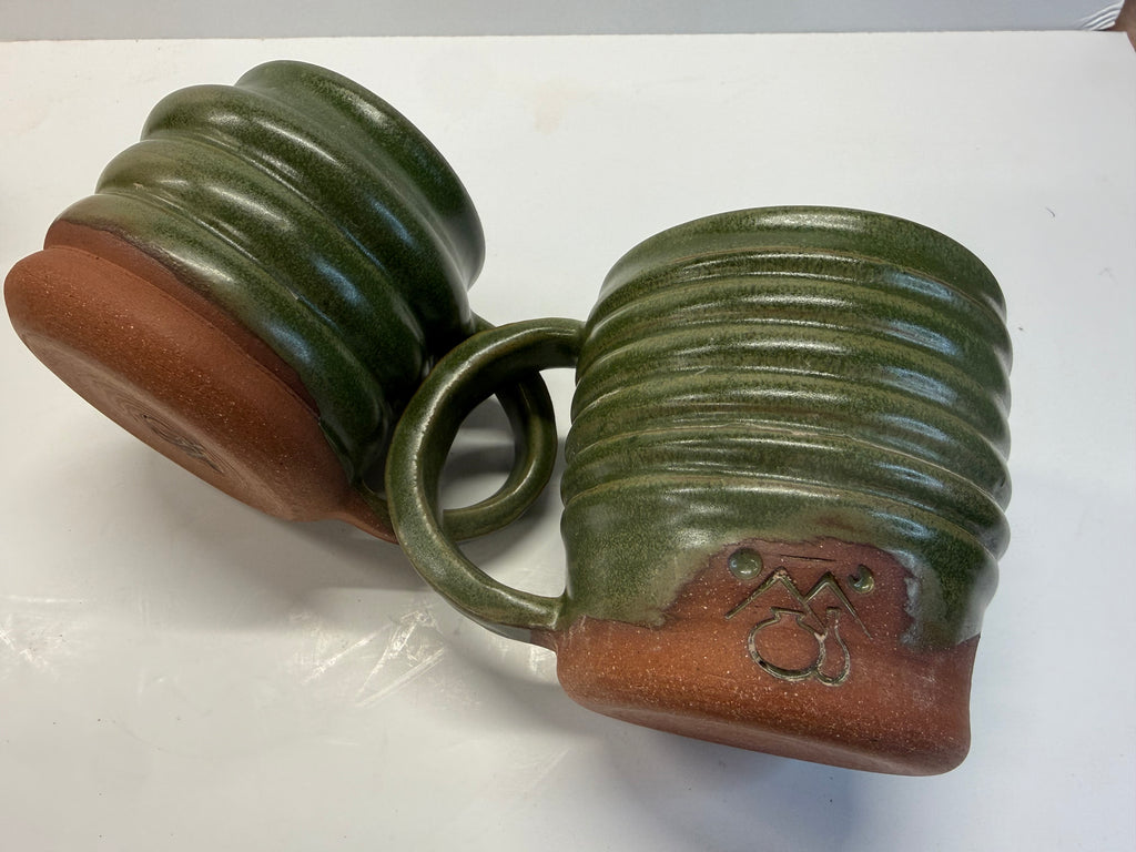 Item 0012: LFPR Stoneware Bubble Mugs in Laigoi Green